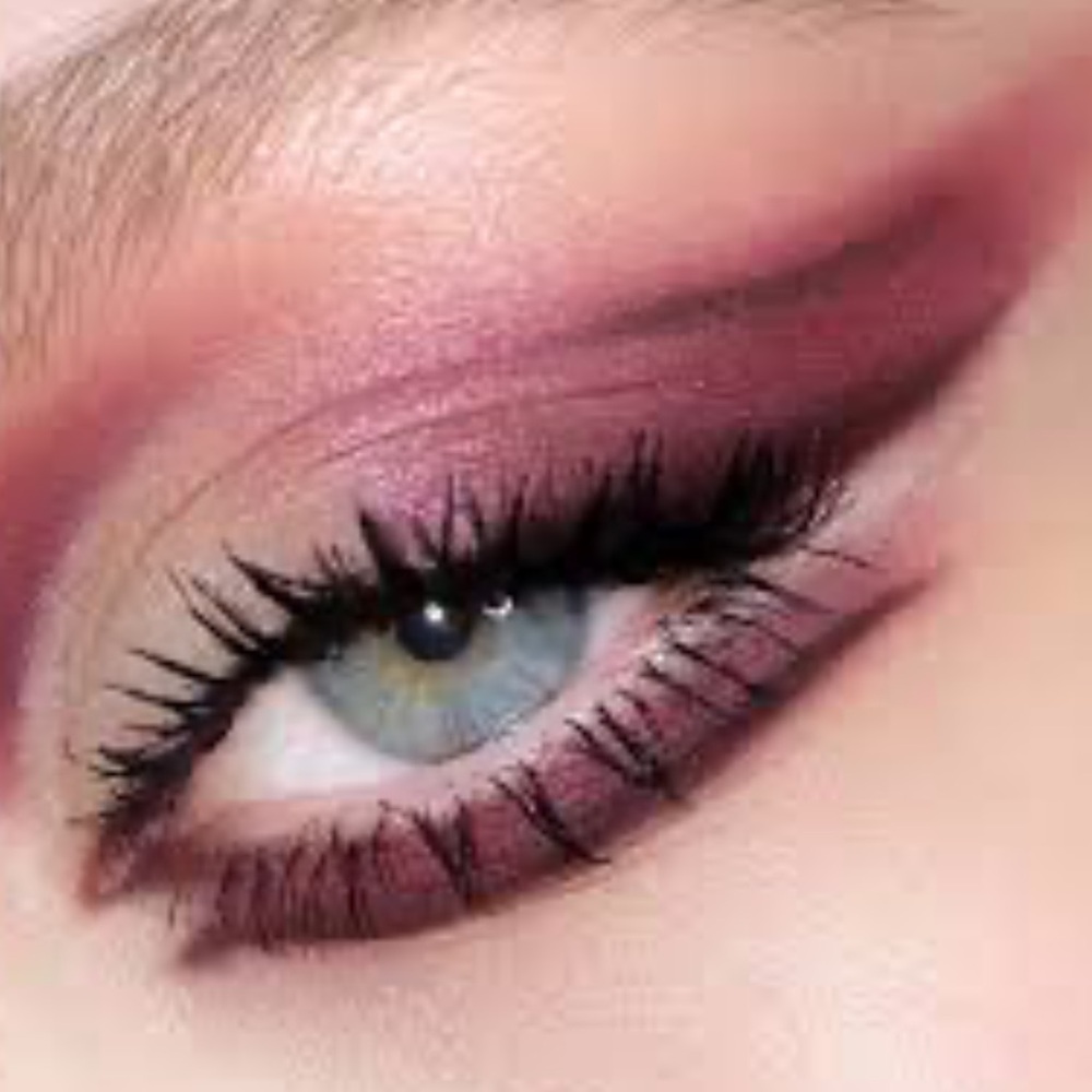 🌙♣️Marc Jacobs Blacquer Currant Highliner